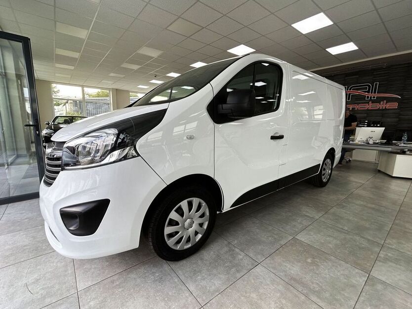 Opel Vivaro 82.854 km 15.999 € Erlensee 63526