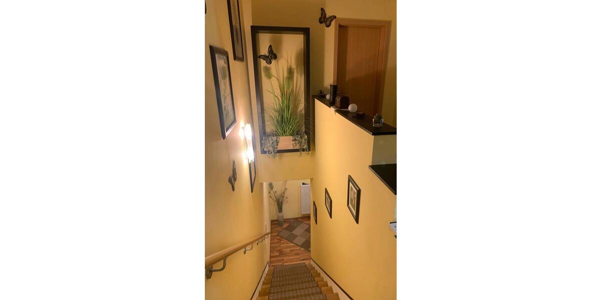 Maisonette-Wohnung mit Garten, 2 Stellplätzen + PROVISIONSFREI 5 zimmer