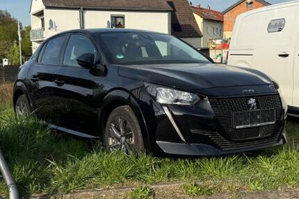 Peugeot 208 31.193 km 14.500 &euro; Alzenau 63755