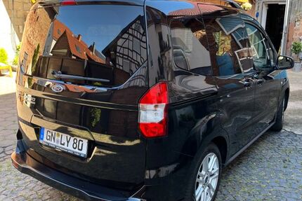 Ford Tourneo Courier 83.000 km 9.999 &euro; Hasselroth 63594