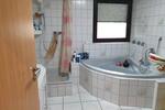4 Zimmer Wohnung mit Kamin Balkon und Garten