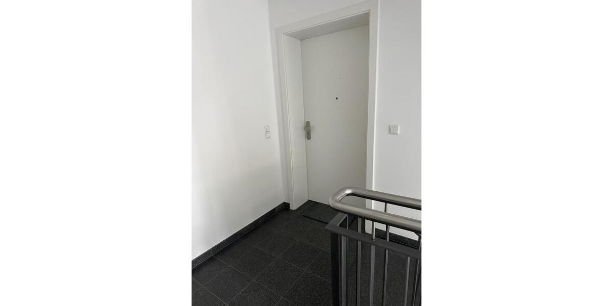 Etagenwohnung Hattersheim am Main - 2.5 Zimmer, 80 m&sup2;, 1.250&euro; | Angebot:25370323