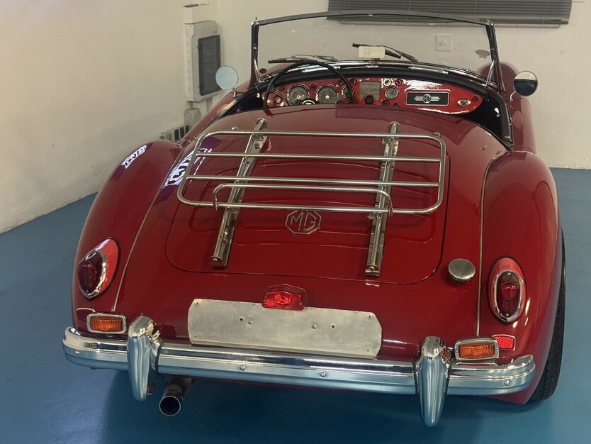 MG A 1.5 Roadster org. Speichenräder 70.708 km 25.400 € Dreieich 63303