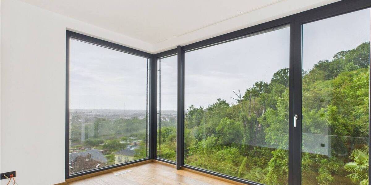 EXKLUSIV - INNOVATIV - SMART Doppelhaushälfte mit großem Gartenanteil! 7 zimmer