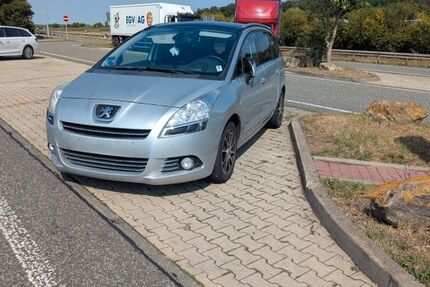 Peugeot 5008 172.000 km 3.900 &euro; Frankfurt am Main 65934