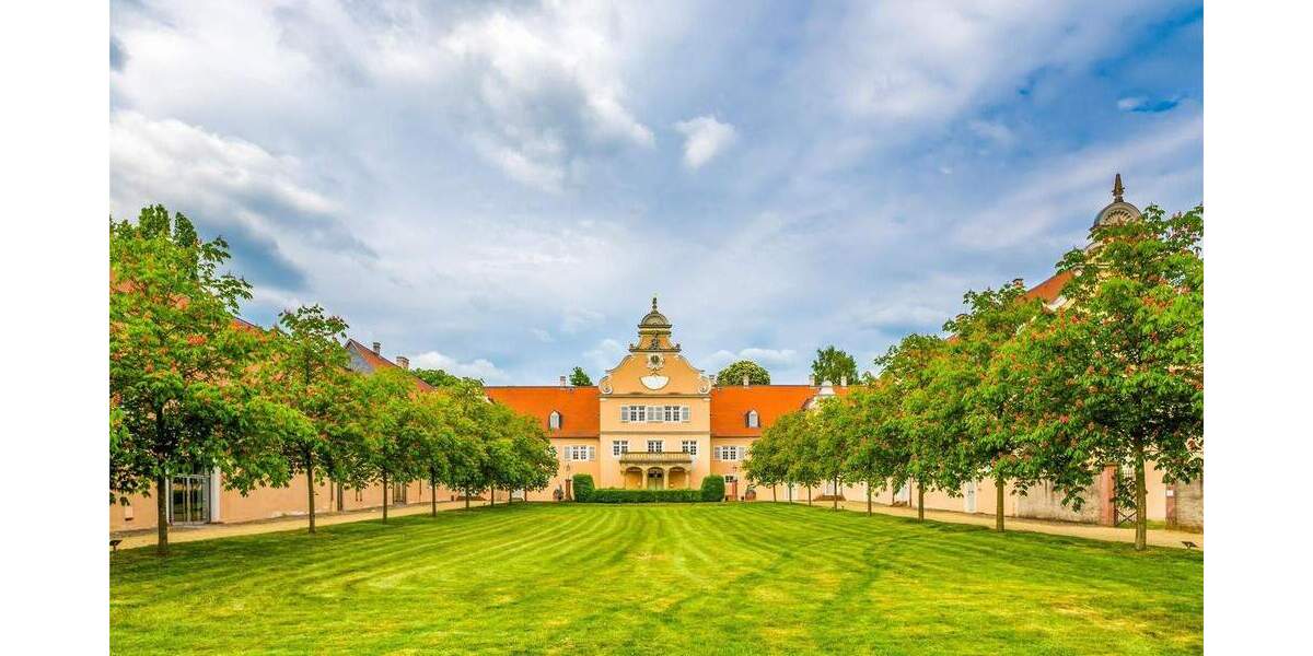Großzügiger Bungalow mit Garten in Darmstadt-Kranichstein 5 zimmer