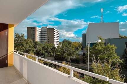 Wohnung zum Mieten in Wiesbaden 999,54 € 81 m² 4 zimmer