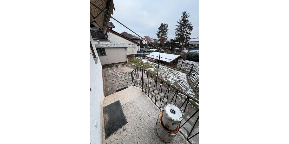 Helle 3 Zimmer Wohnung mit Terasse -Kernsaniert -Richen 3 zimmer