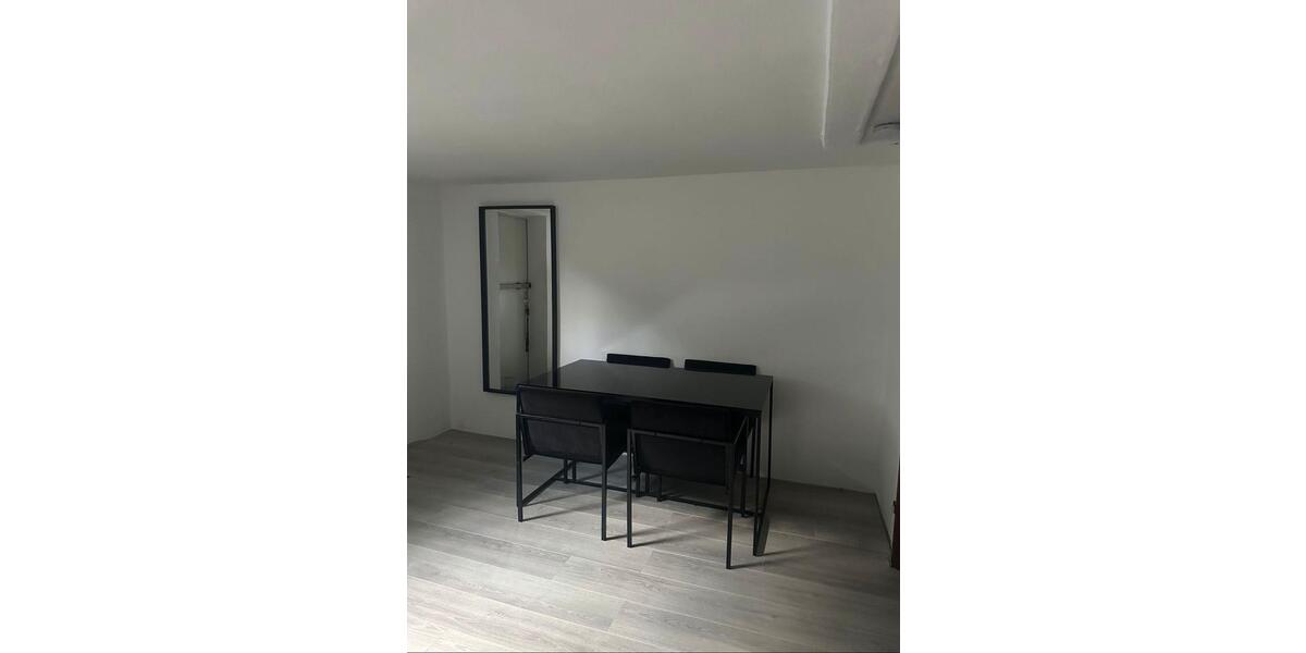 Etagenwohnung Hofheim am Taunus - 2 Zimmer, 65 m&sup2;, 960&euro; | Angebot:26285061