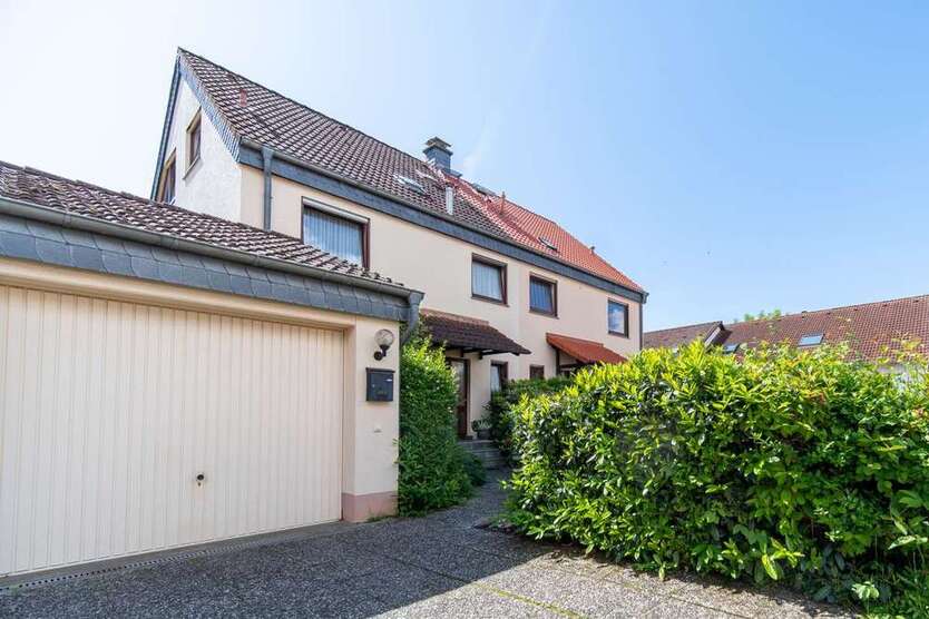 Haus zum Kaufen in Friedrichsdorf 659.000 € 150 m²