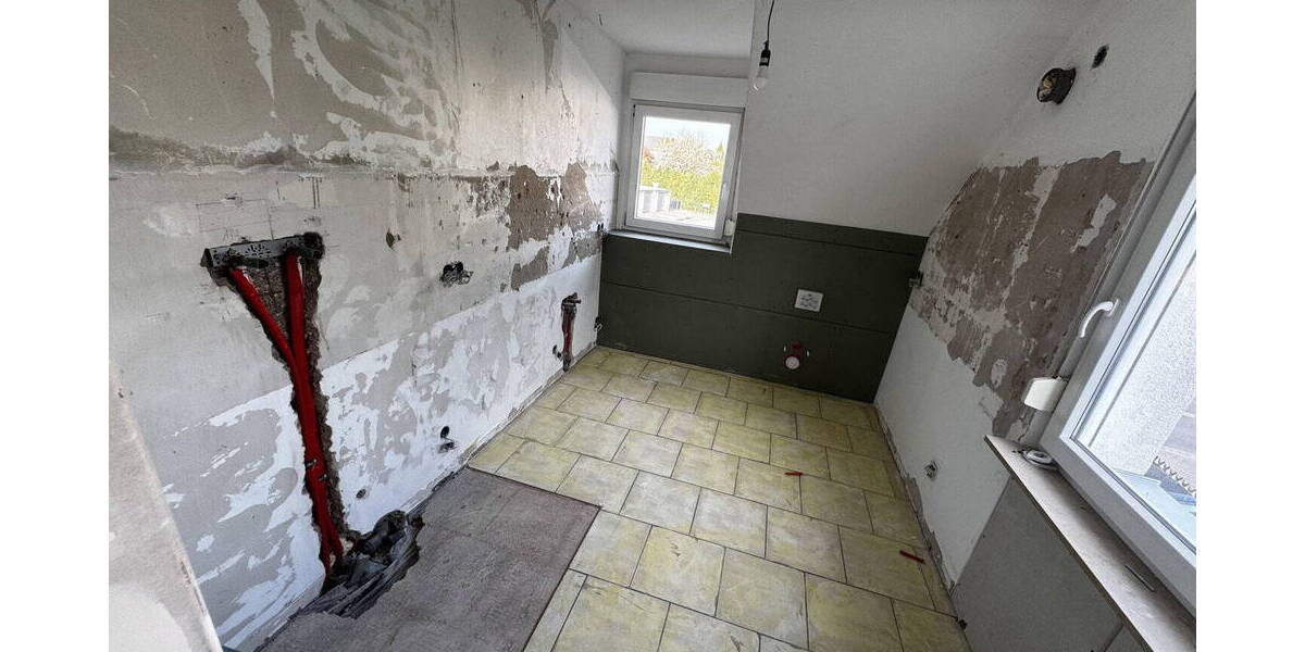 Etagenwohnung Bruchköbel - 5 Zimmer, 160 m&sup2;, 2.240&euro; | Angebot:26171208