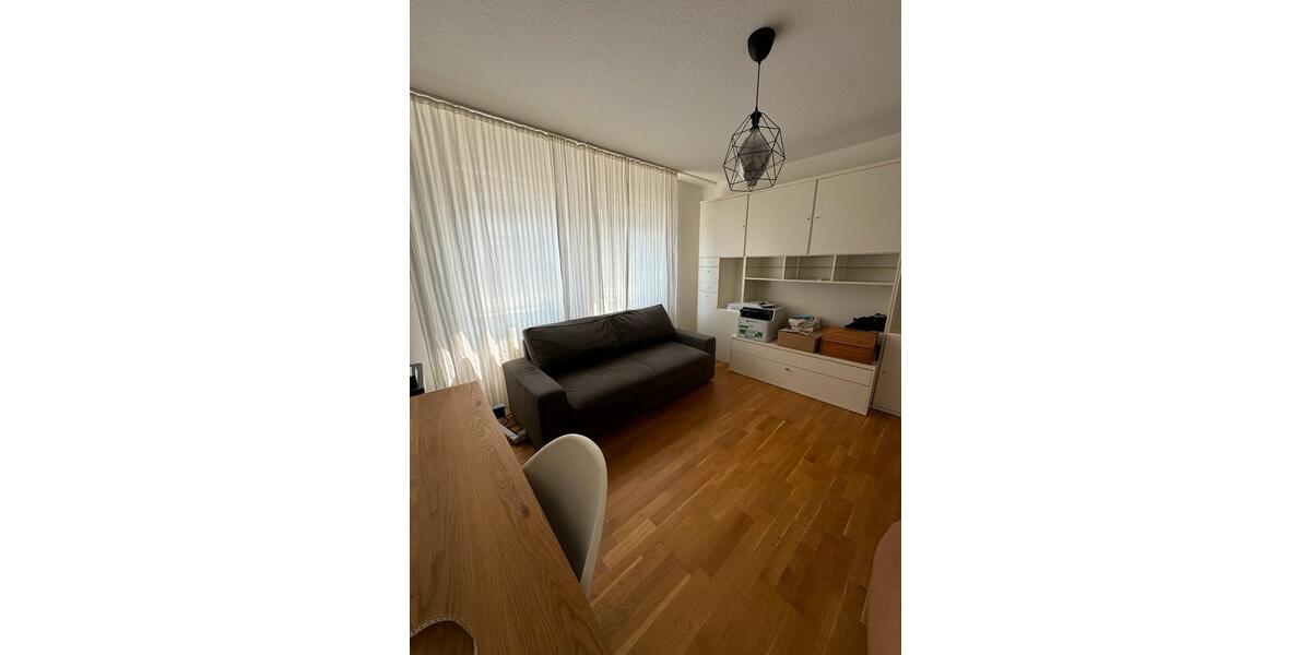 Etagenwohnung Hofheim am Taunus - 3.5 Zimmer, 115 m&sup2;, 1.500&euro; | Angebot:26265658