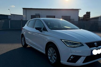 Seat Ibiza 82.000 km 11.999 &euro; Offenbach 63065