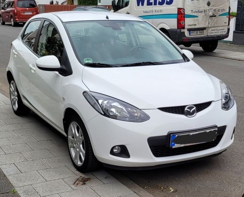 Mazda 2 150.000 km 2.700 € Darmstadt 64291