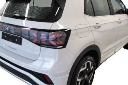 VW T-Cross 3.757 km 24.480 &euro; Frankfurt 60326