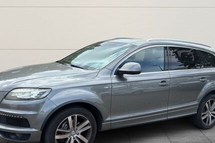 Audi Q7 219.927 km 9.895 &euro; Darmstadt 64293