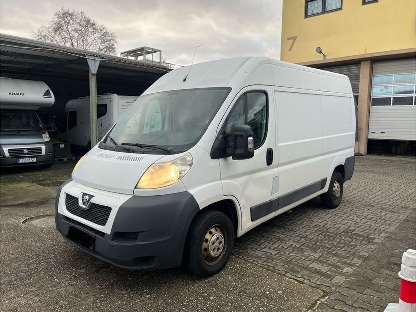 Peugeot Boxer 190.000 km 5.890 € Frankfurt am Main 65933