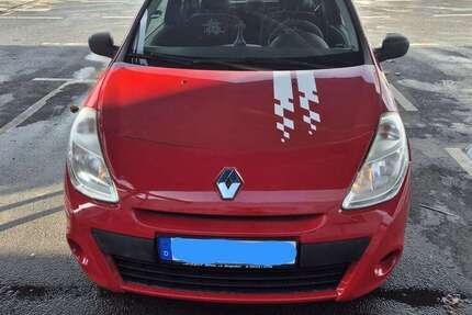 Renault Clio 113.000 km 2.200 &euro; Schneppenhausen (Weiterstadt) 64331