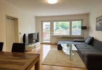 Top!! 4-Zimmer-Wohnung mit Stellplatz, Einbauküche und Loggia