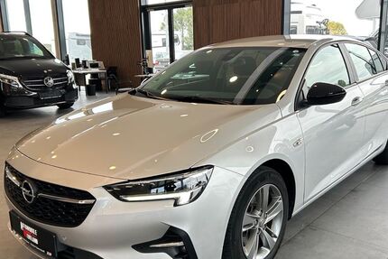 Opel Insignia 80.000 km 14.990 € Roßdorf 64380