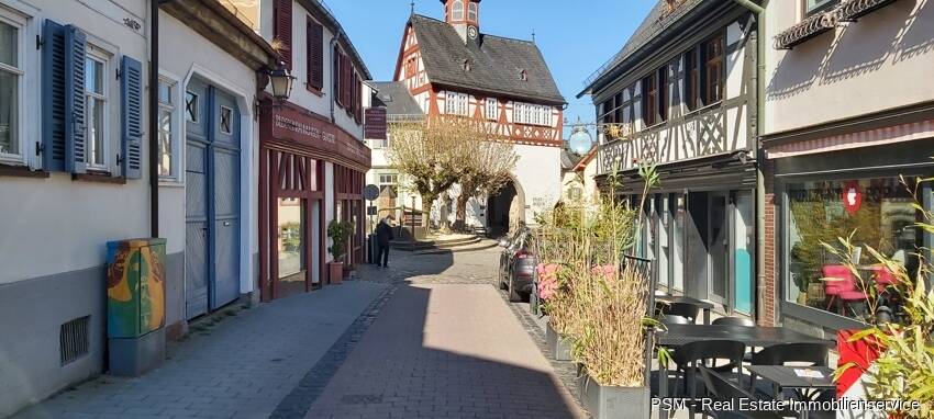 Reihenendhaus Königstein im Taunus Königstein - 7 Zimmer, 182 m&sup2;, 595.000&euro; | Angebot:26330510