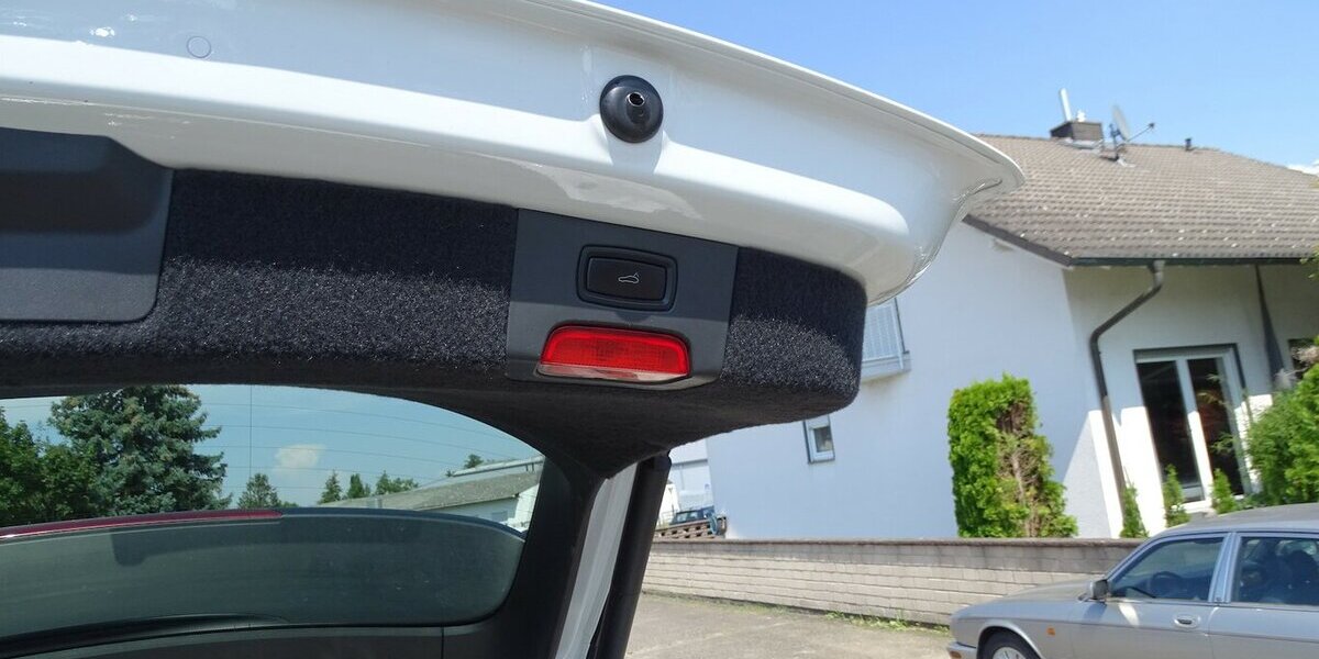 Porsche Cayenne S 4,2l Diesel Pano, Navi, 21 Zoll, Standhe 229.443 km 22.990 &euro; Rodgau 63110