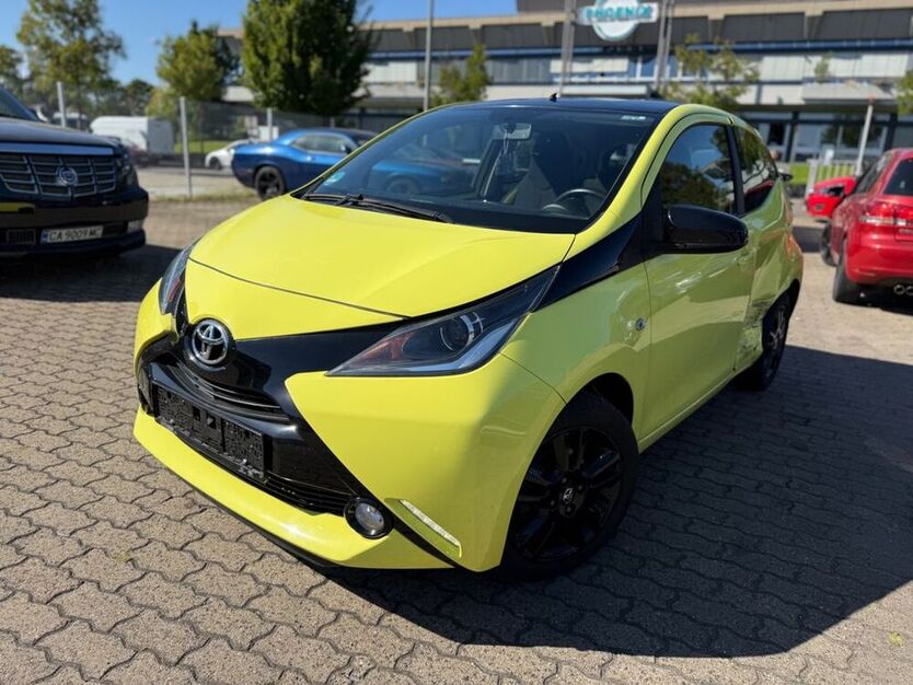 Aygo (X)