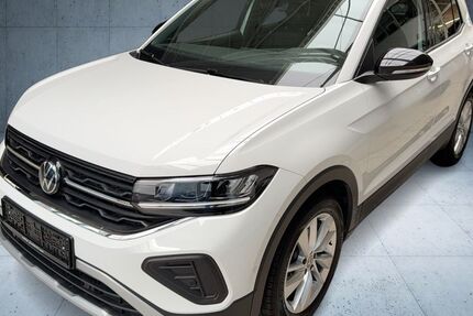 VW T-Cross 25.700 km 24.680 &euro; Frankfurt am Main 60528