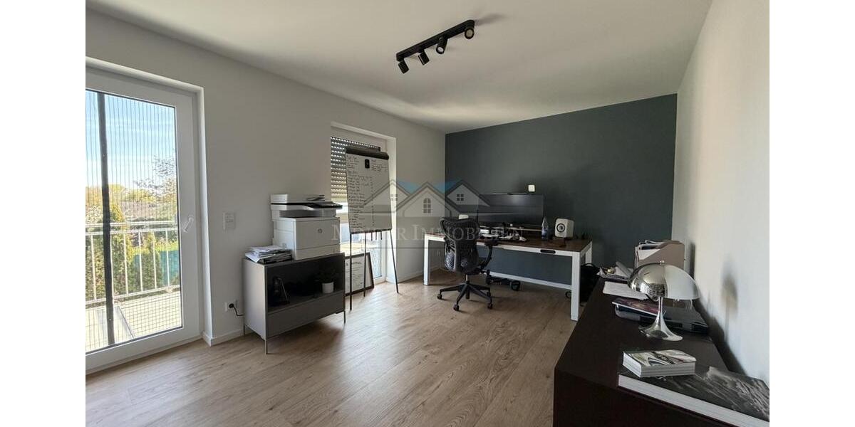 Doppelhaushälfte Wöllstadt - 6 Zimmer, 194 m&sup2;, 2.300&euro; | Angebot:26167919