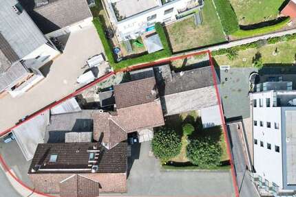 Grundstück in Usingen 749.000 € 894 m²