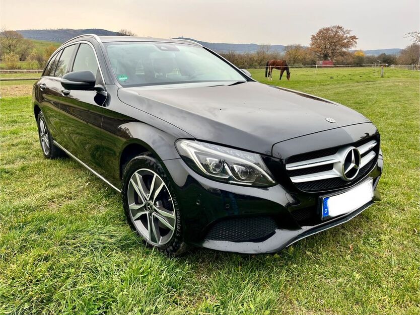 Mercedes-Benz C 250 164.000 km 17.150 € Wehrheim 61273