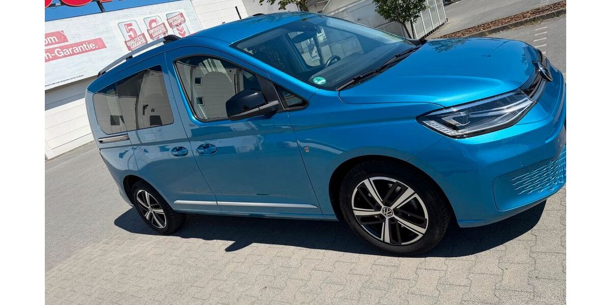 VW Caddy 52.725 km 23.700 &euro; Hofheim 65719