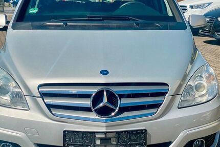 Mercedes-Benz B 200 175.400 km 4.890 &euro; Kelsterbach 65451