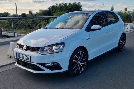 VW Polo 125.000 km 11.800 € Offenbach am Main 63067