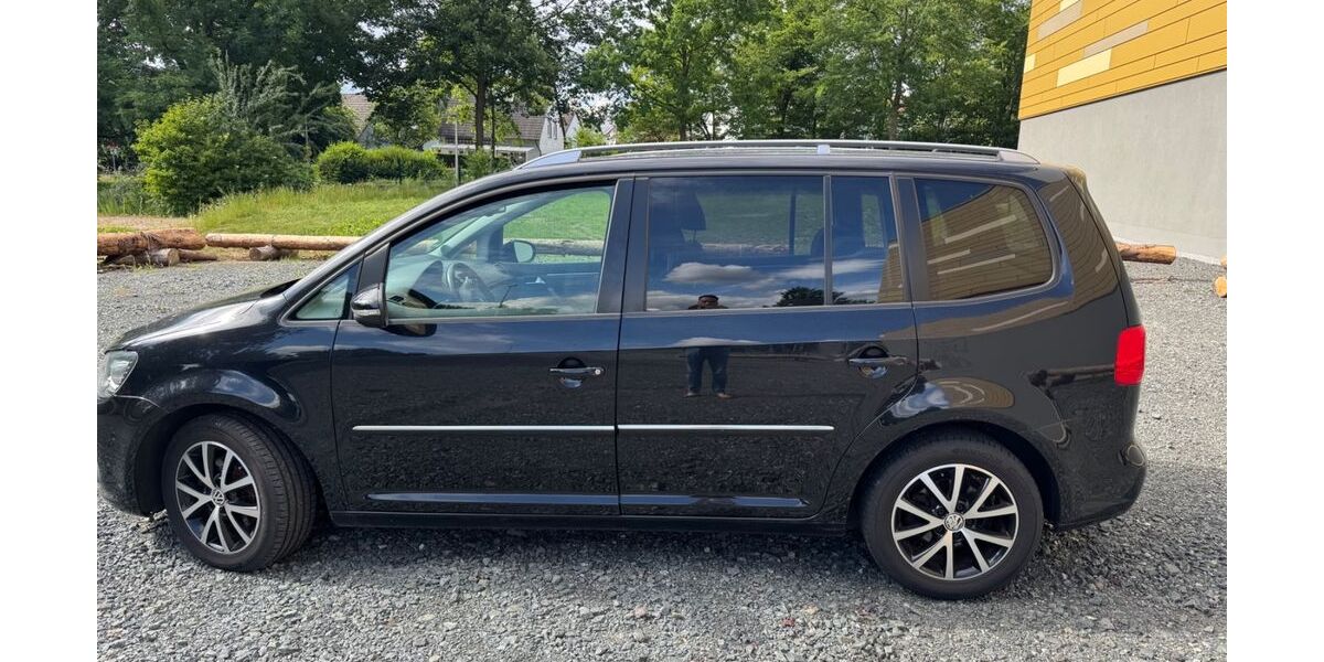 VW Touran 270.000 km 5.500 &euro; Bad Homburg 61352