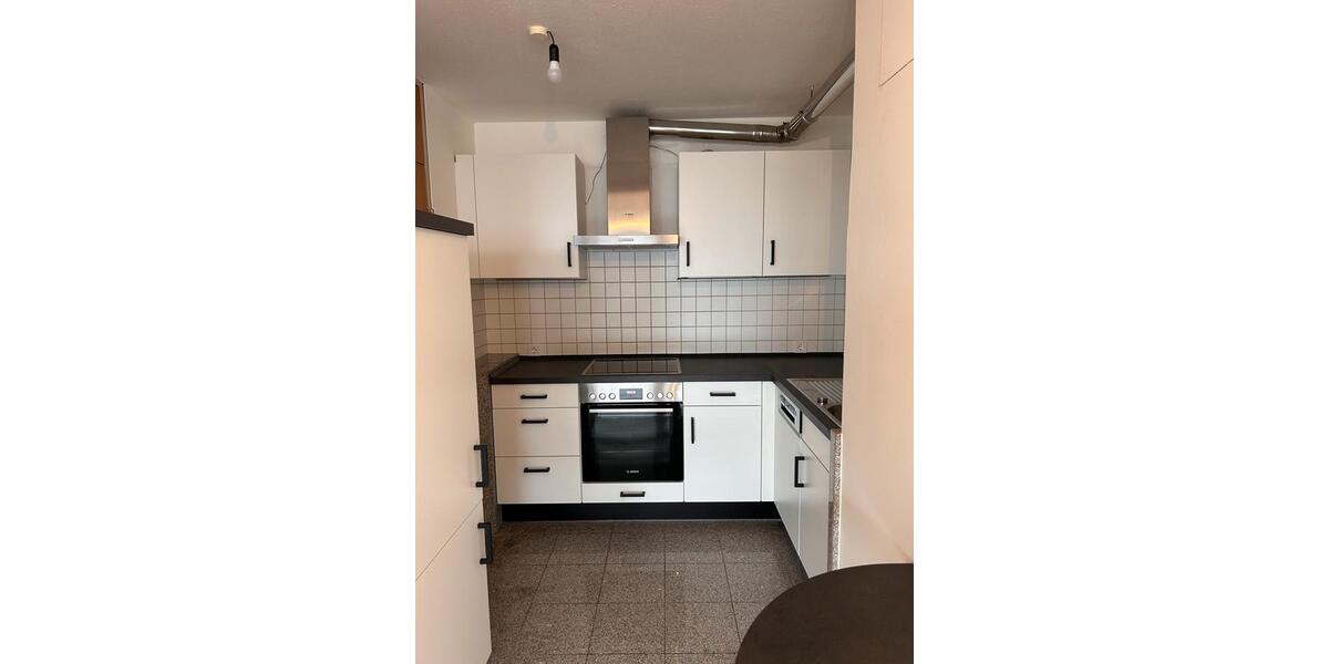 Etagenwohnung Kronberg im Taunus - 2.5 Zimmer, 75 m&sup2;, 260.000&euro; | Angebot:26242008