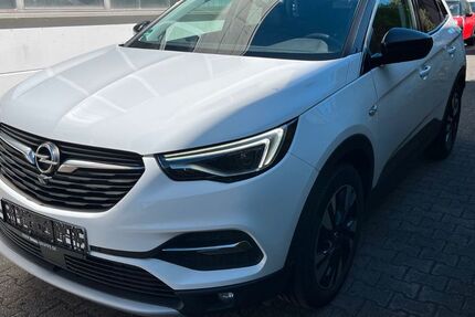 Opel Grandland (X) 145.000 km 13.980 &euro; Offenbach am Main 63073