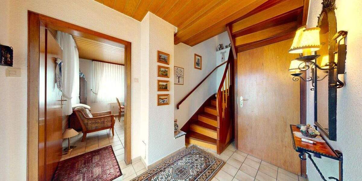 Einfamilienhaus Frankfurt am Main Nieder-Eschbach - 5 Zimmer, 96 m&sup2;, 398.000&euro; | Angebot:24594089