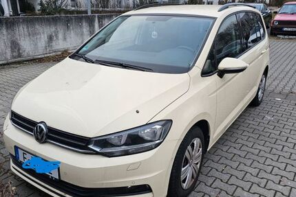 VW Touran 130.000 km 16.500 &euro; Frankfurt am Main 65934
