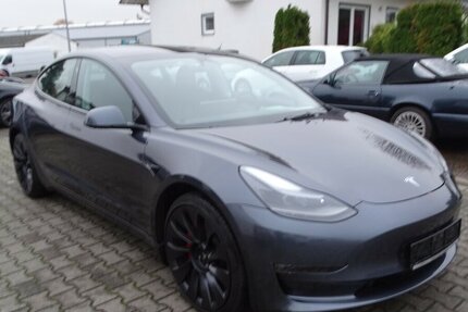 Tesla Model 3 Performance 38.031 km 31.890 € Rodgau 63110