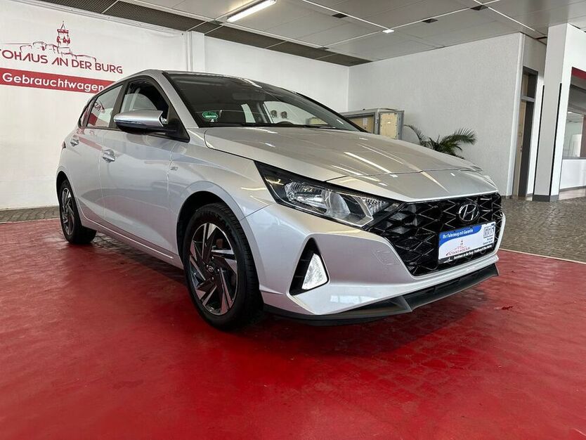 i20