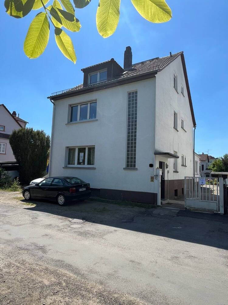 Traumhaftes Mehrfamilienhaus in Offenbach Bürgel - Wo Wohnen zur Herzenssache wird!