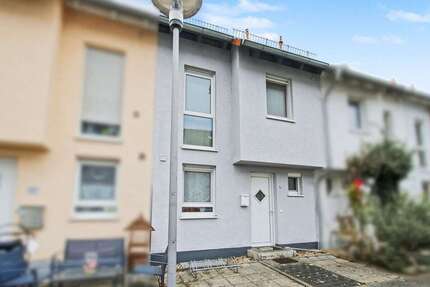 Haus zum Kaufen in Raunheim 549.000 € 120 m² 5 zimmer