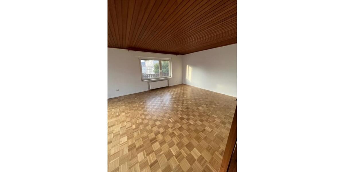 4 Zimmer Wohnung in Roßdorf 4 zimmer