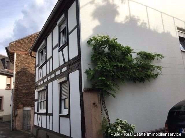 Etagenwohnung Offenbach Bürgel - 4 Zimmer, 95 m&sup2;, 1.400&euro; | Angebot:26826161