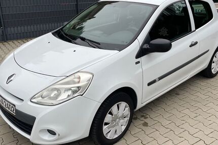 Renault Clio 144.300 km 1.990 € Niederdorfelden 61138