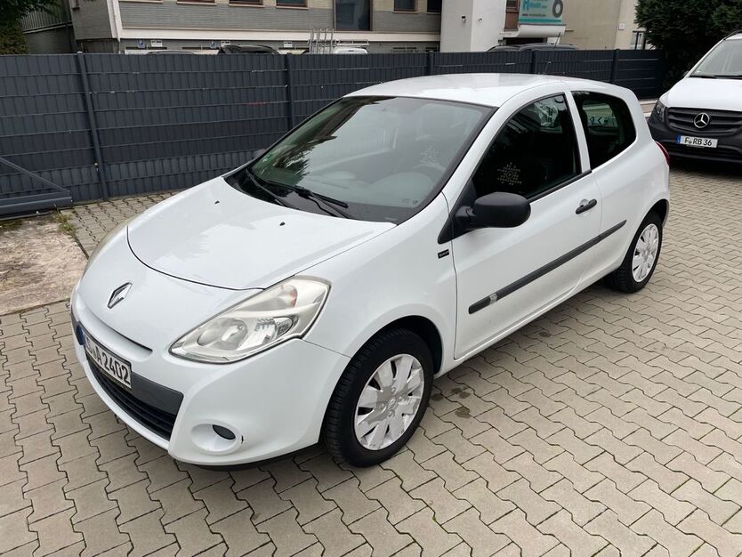 Renault Clio 144.300 km 1.990 € Niederdorfelden 61138