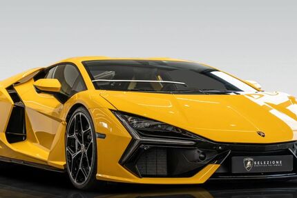 Lamborghini Revuelto 3.050 km 591.747 € Frankfurt 60386
