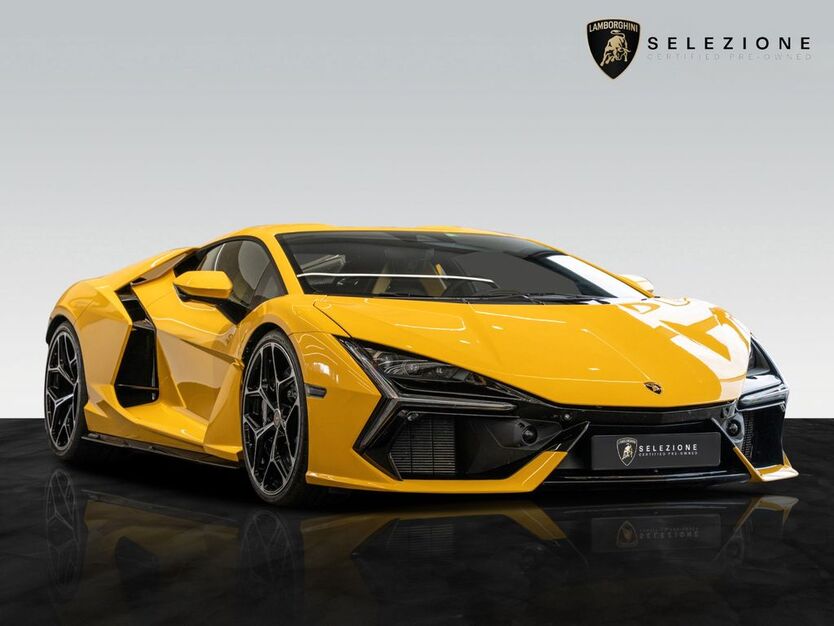 Lamborghini Revuelto 3.050 km 591.747 € Frankfurt 60386