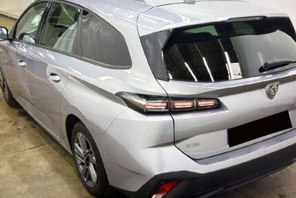 Peugeot 308 144.481 km 11.305 &euro; Frankfurt am Main 60389